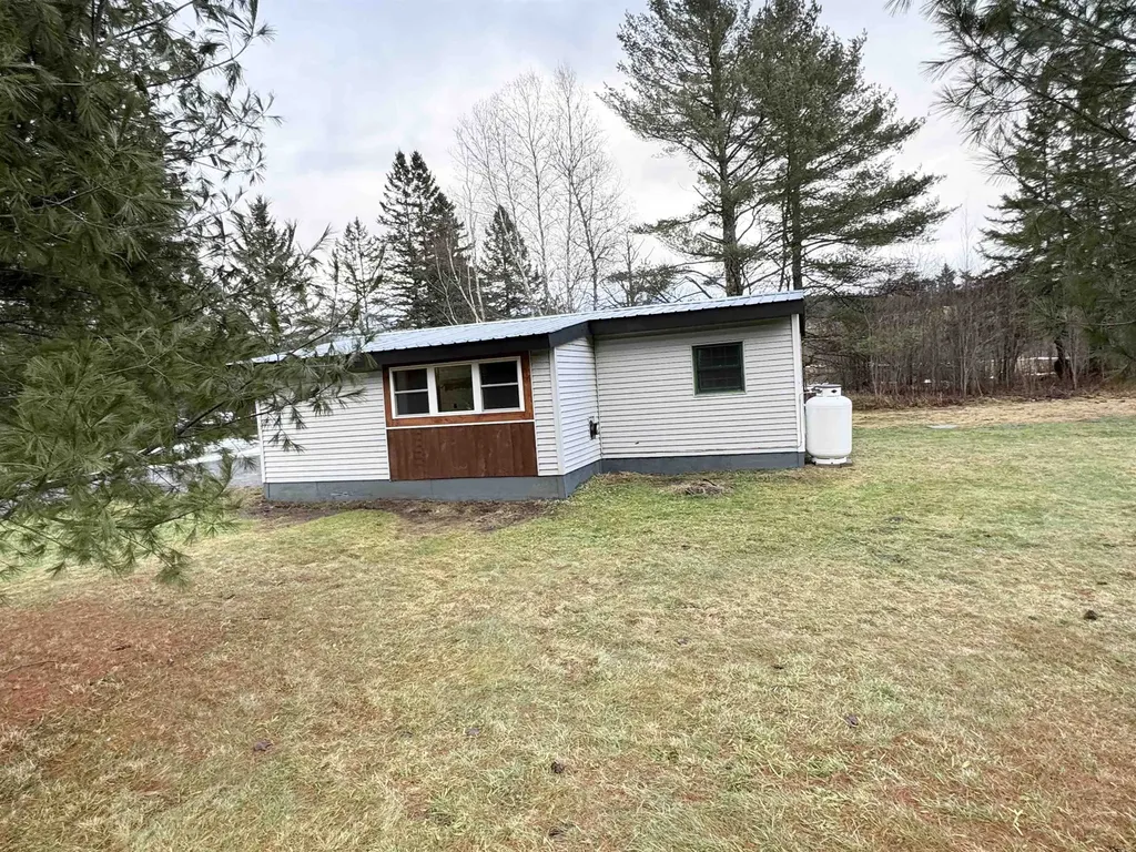 657 Creek Road Albany VT 05845