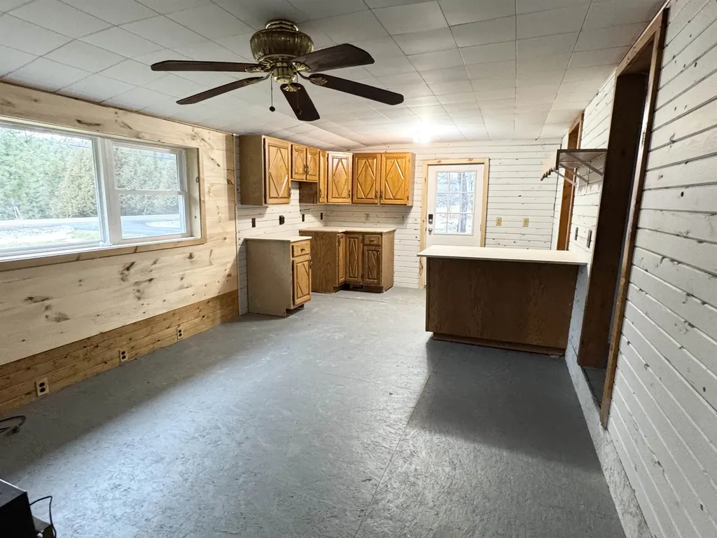 657 Creek Road Albany VT 05845