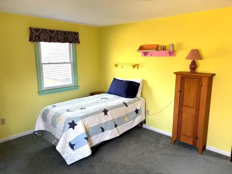 334 Tolend Road Dover NH 03820