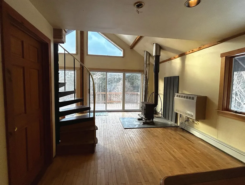 114 Penny Lane Elmore VT 05657