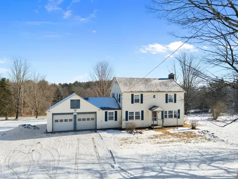 56 Park Laughton Road Dummerston VT 05346