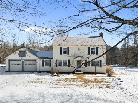 56 Park Laughton Road Dummerston VT 05346