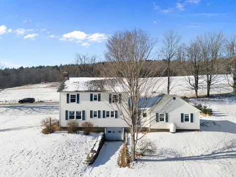 56 Park Laughton Road Dummerston VT 05346