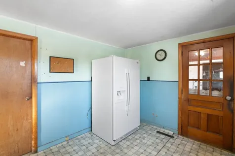 56 Park Laughton Road Dummerston VT 05346