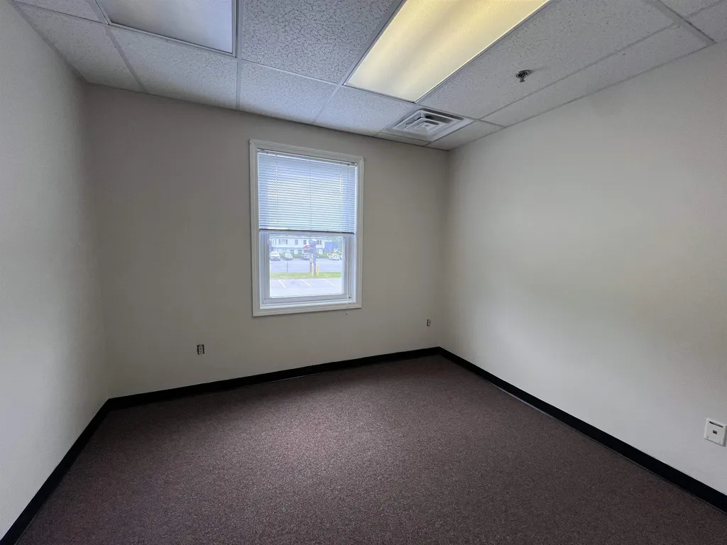 137 Epping Road Exeter NH 03833