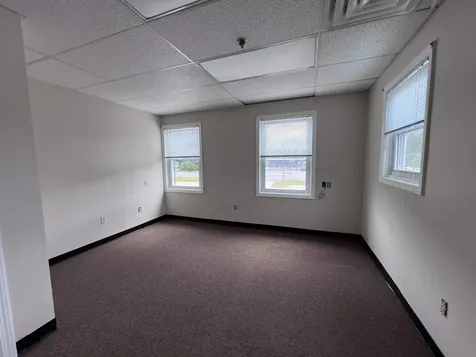 137 Epping Road Exeter NH 03833