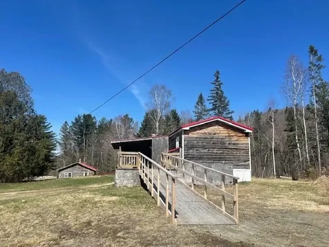 76 Potter Road Stark NH 03582