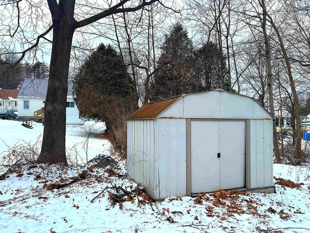 21 Herrick Street Springfield VT 05156