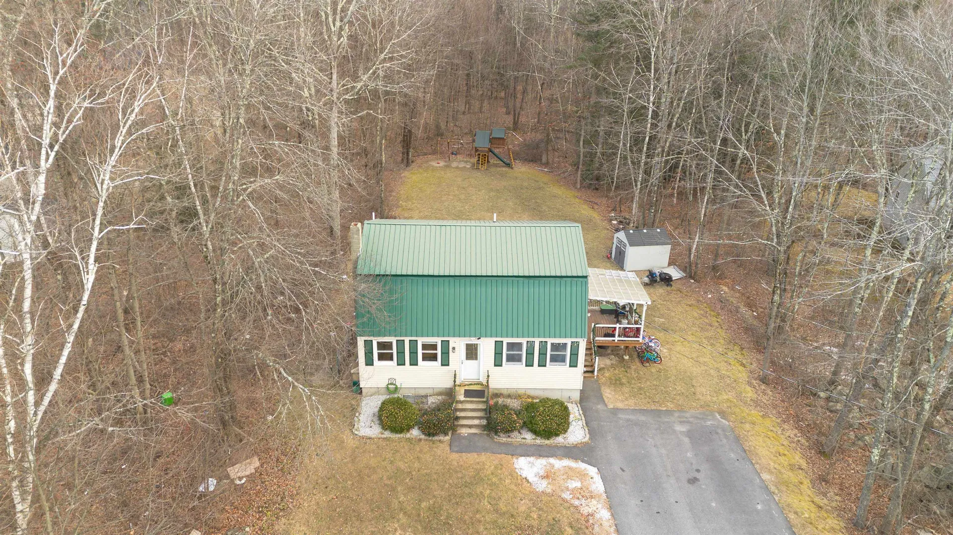 31 Pingree Hill Road Derry NH 03038