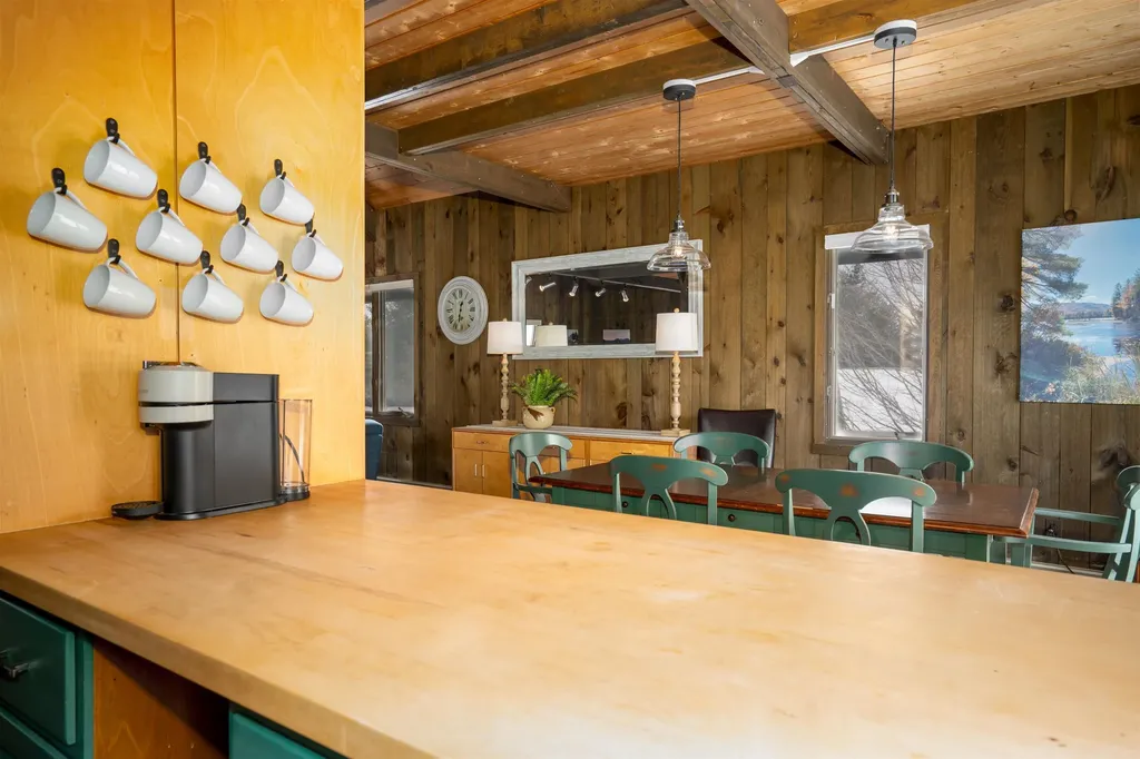 2 Byington Lane Winhall VT 05340