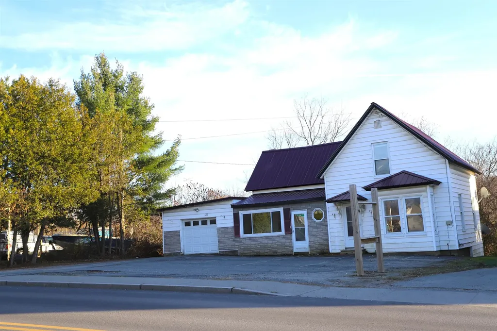 620 East Main Street Newport City VT 05855