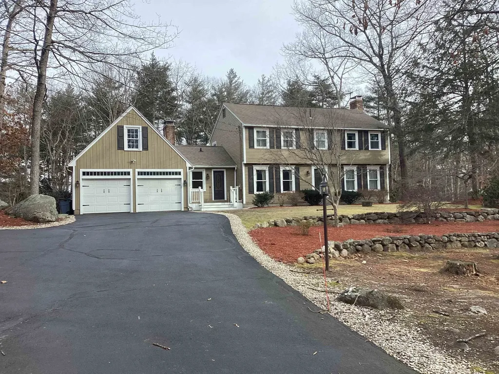 29 Beaver Lane Bedford NH 03110