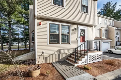 14 Sundown Drive Derry NH 03038