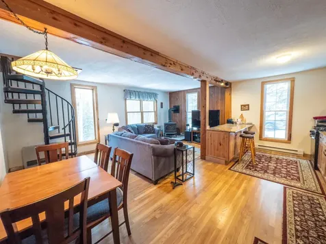 7224 Route 100 Wardsboro VT 05355