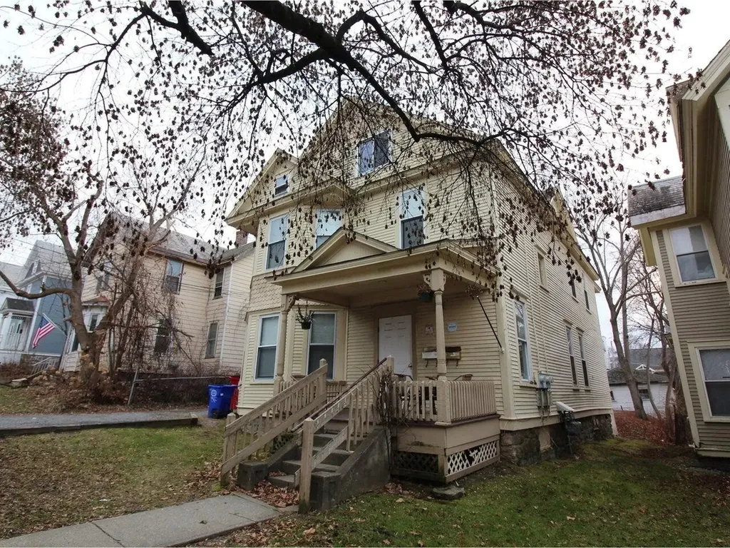 67 Buell Street Burlington VT 05401