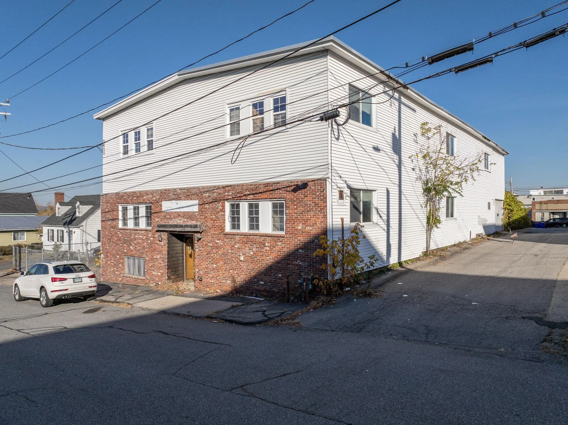 562 Clay Street Manchester NH 03103