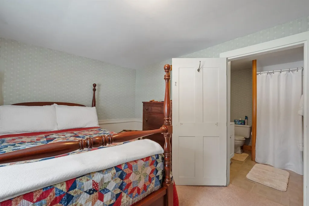 3 Colonel Spencer Road Campton NH 03223