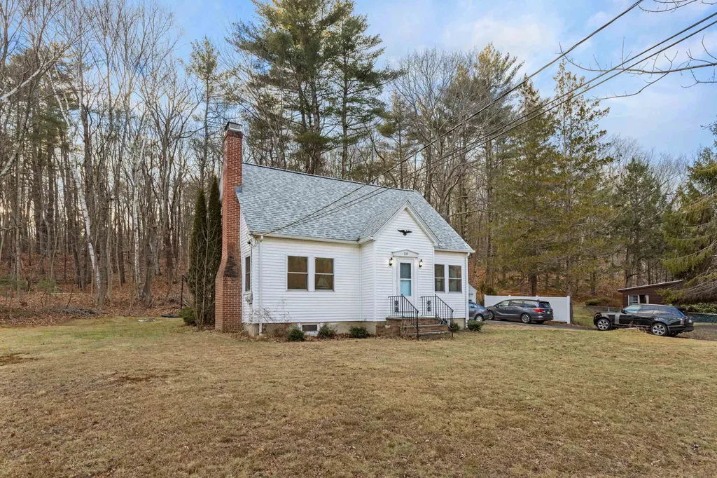 110 Exeter Road Newmarket NH 03857