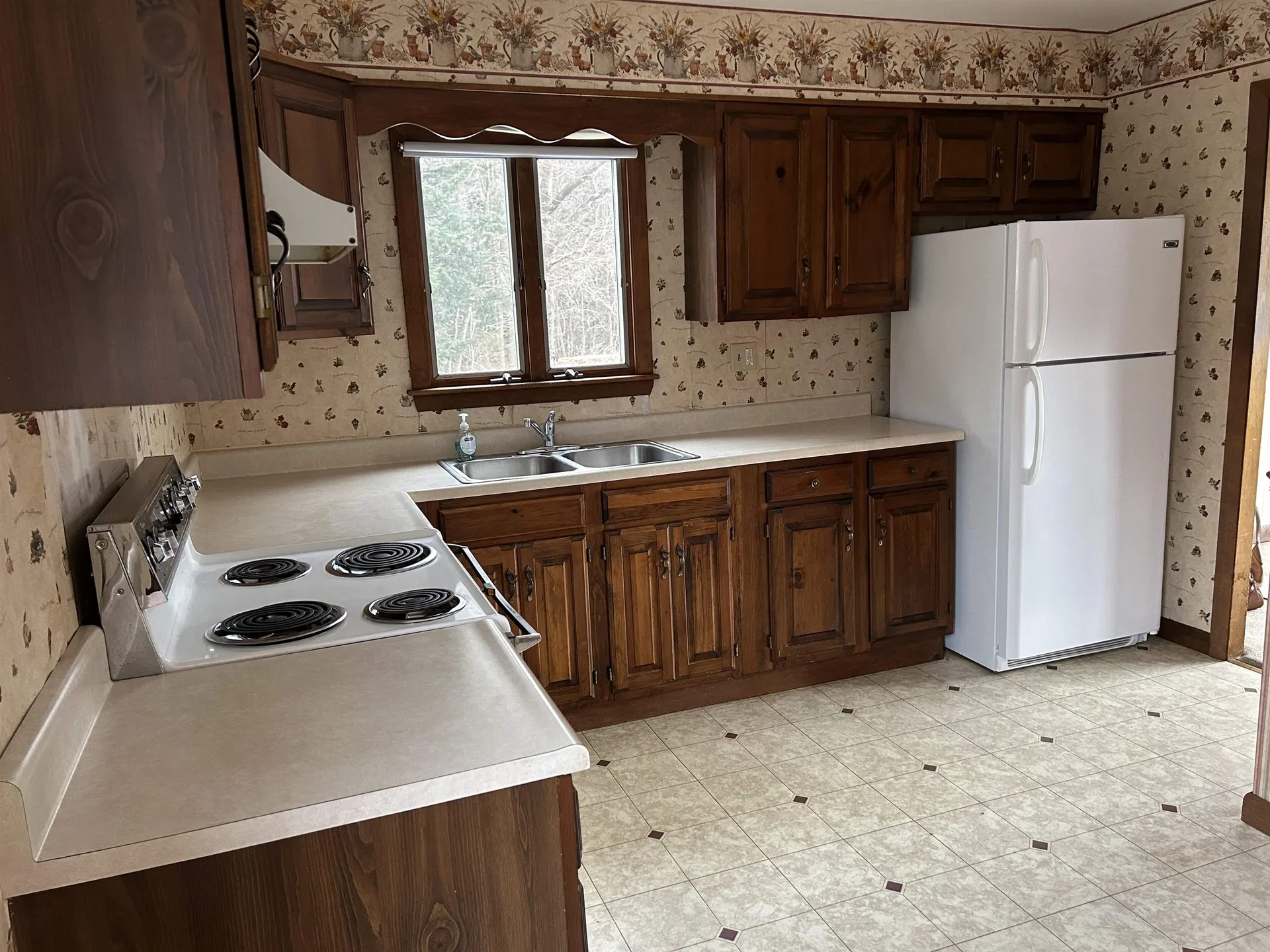 10 Cardinal Drive Springfield VT 05156