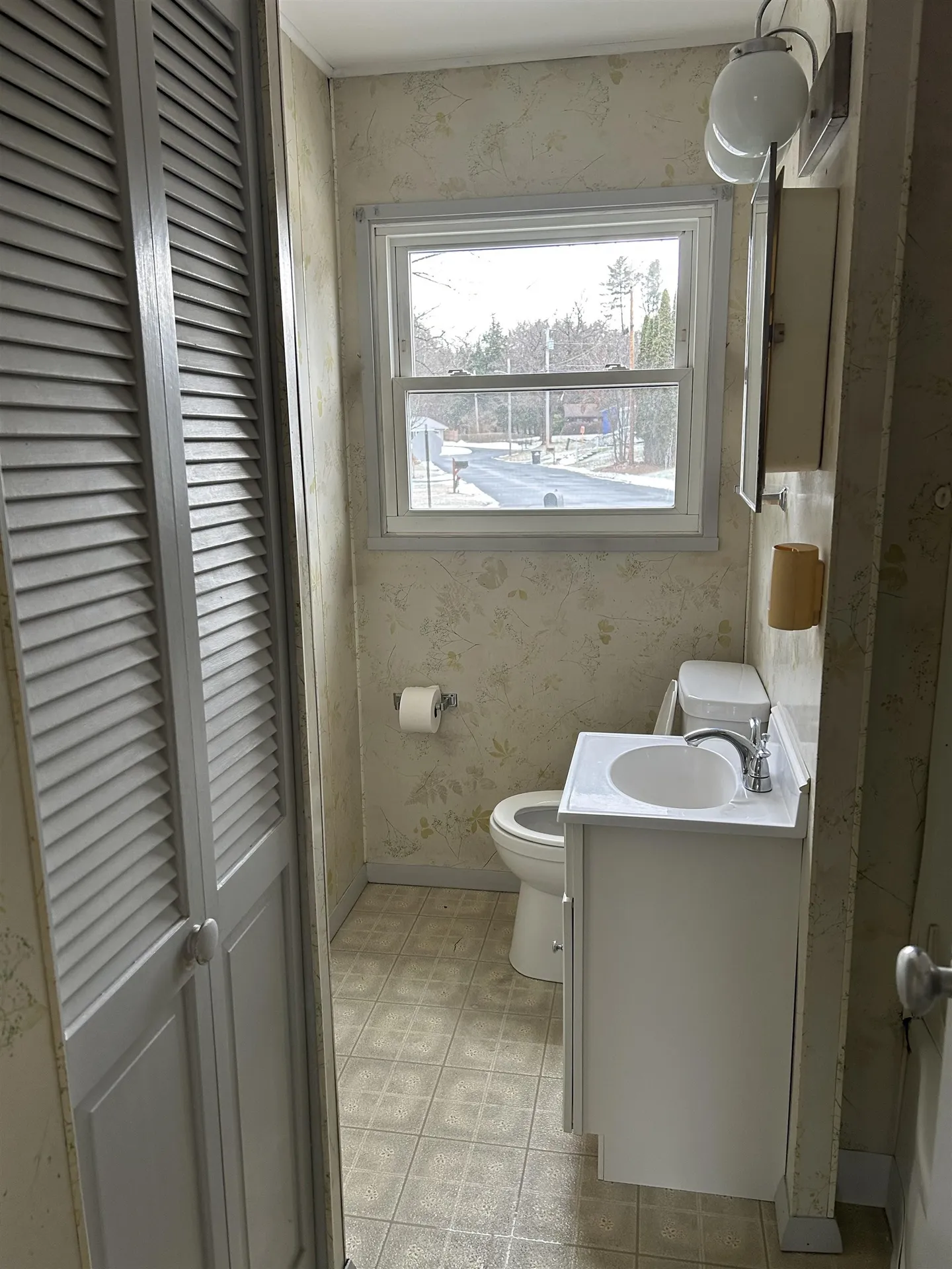 10 Cardinal Drive Springfield VT 05156