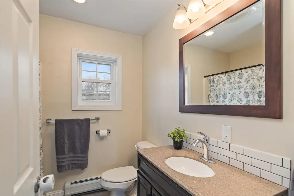 25 Lower Gilman Street St. Albans City VT 05478