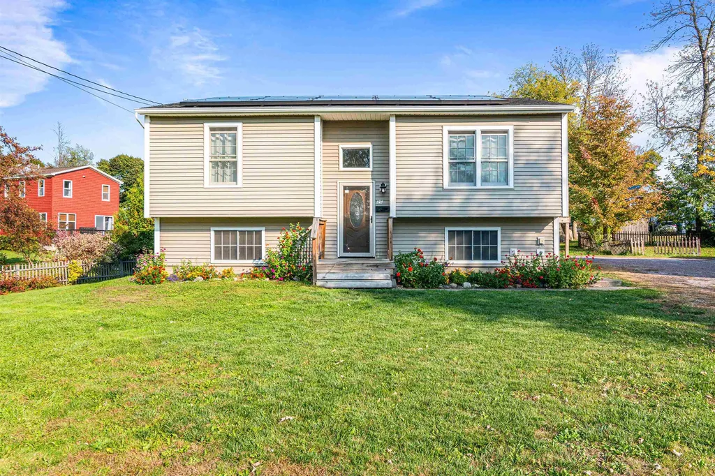 25 Lower Gilman Street St. Albans City VT 05478