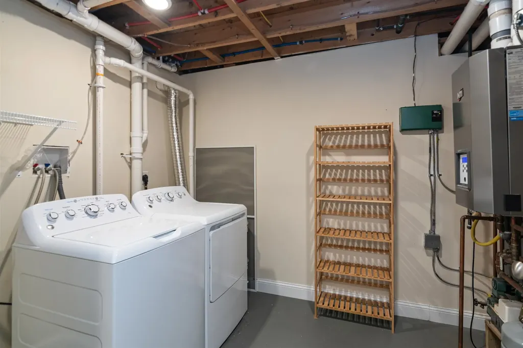 25 Lower Gilman Street St. Albans City VT 05478