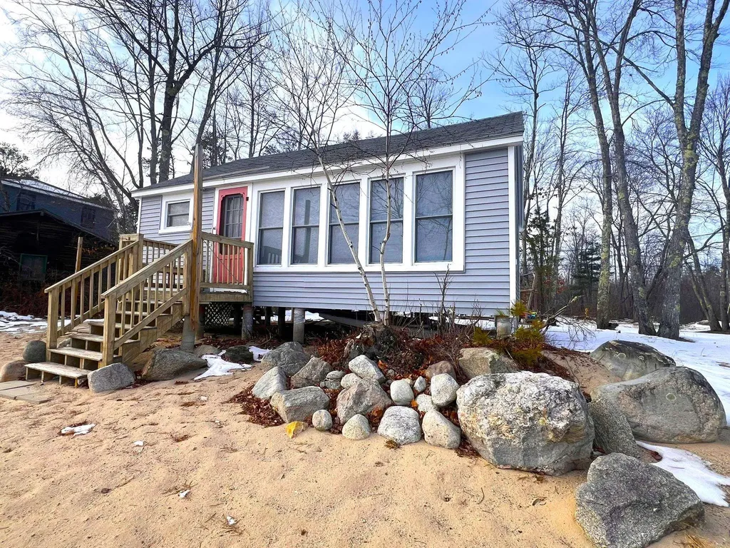 20 Danville Road Ossipee NH 03814