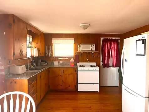 20 Danville Road Ossipee NH 03814