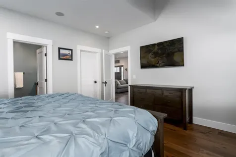 334 Sugar House Road Stowe VT 05672