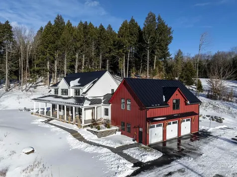 334 Sugar House Road Stowe VT 05672