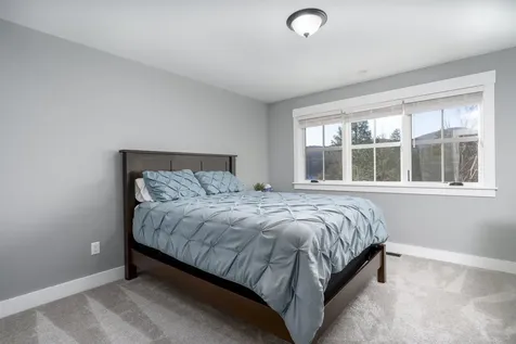 334 Sugar House Road Stowe VT 05672