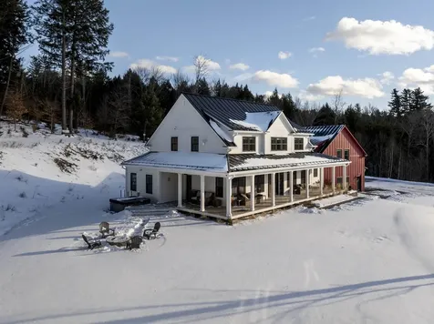 334 Sugar House Road Stowe VT 05672