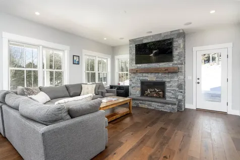 334 Sugar House Road Stowe VT 05672