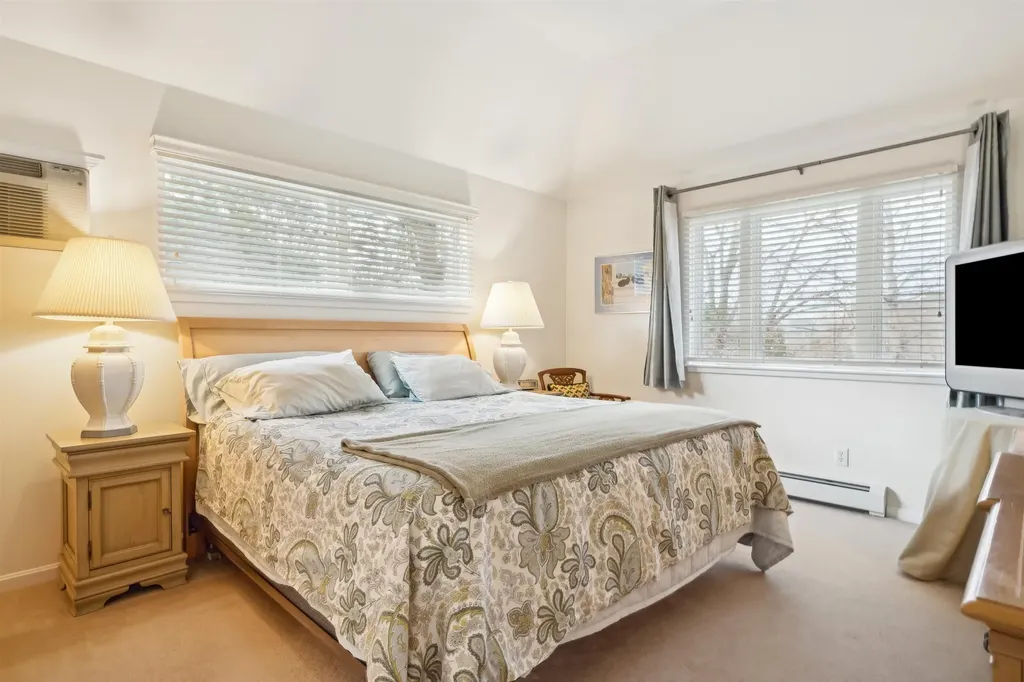 22 Apple Blossom Drive Lebanon NH 03784