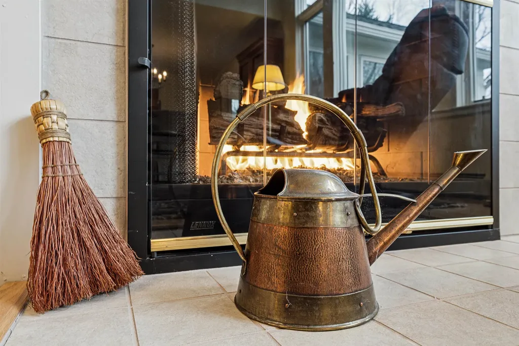 22 Apple Blossom Drive Lebanon NH 03784