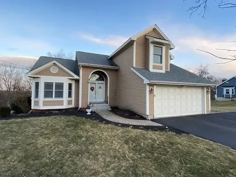 85 Highview Terrace Manchester NH 03104