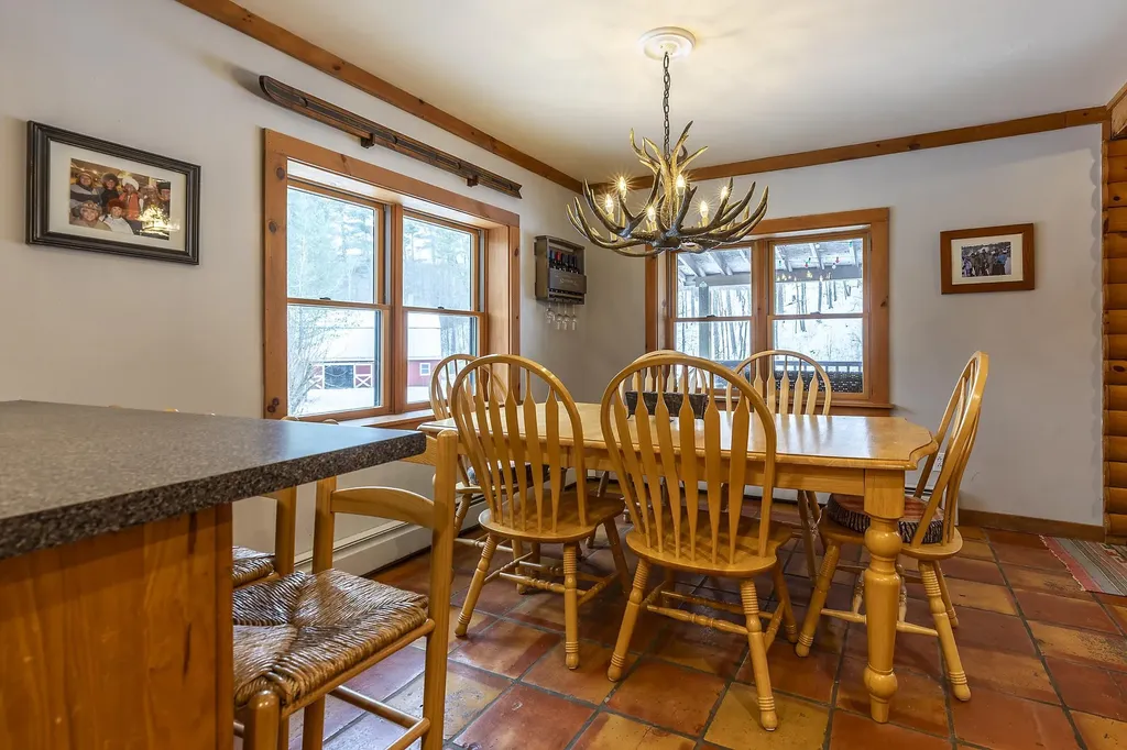 15 Outpost Farms Road Manchester VT 05255