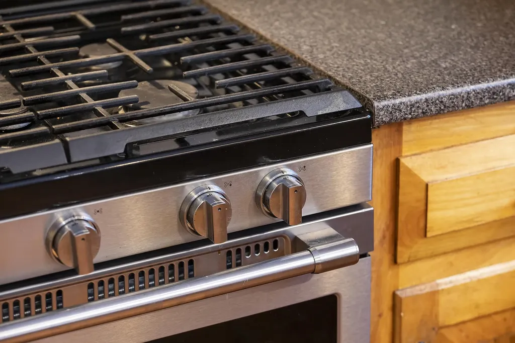 15 Outpost Farms Road Manchester VT 05255