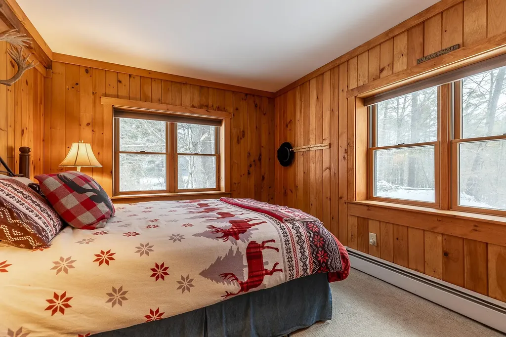 15 Outpost Farms Road Manchester VT 05255