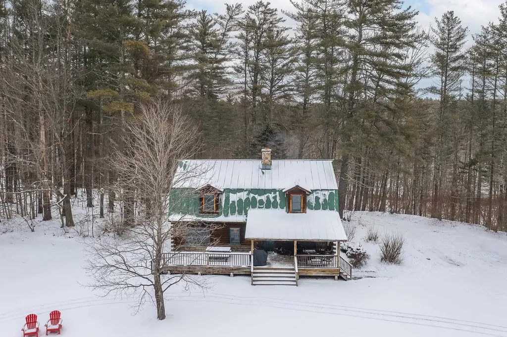 15 Outpost Farms Road Manchester VT 05255