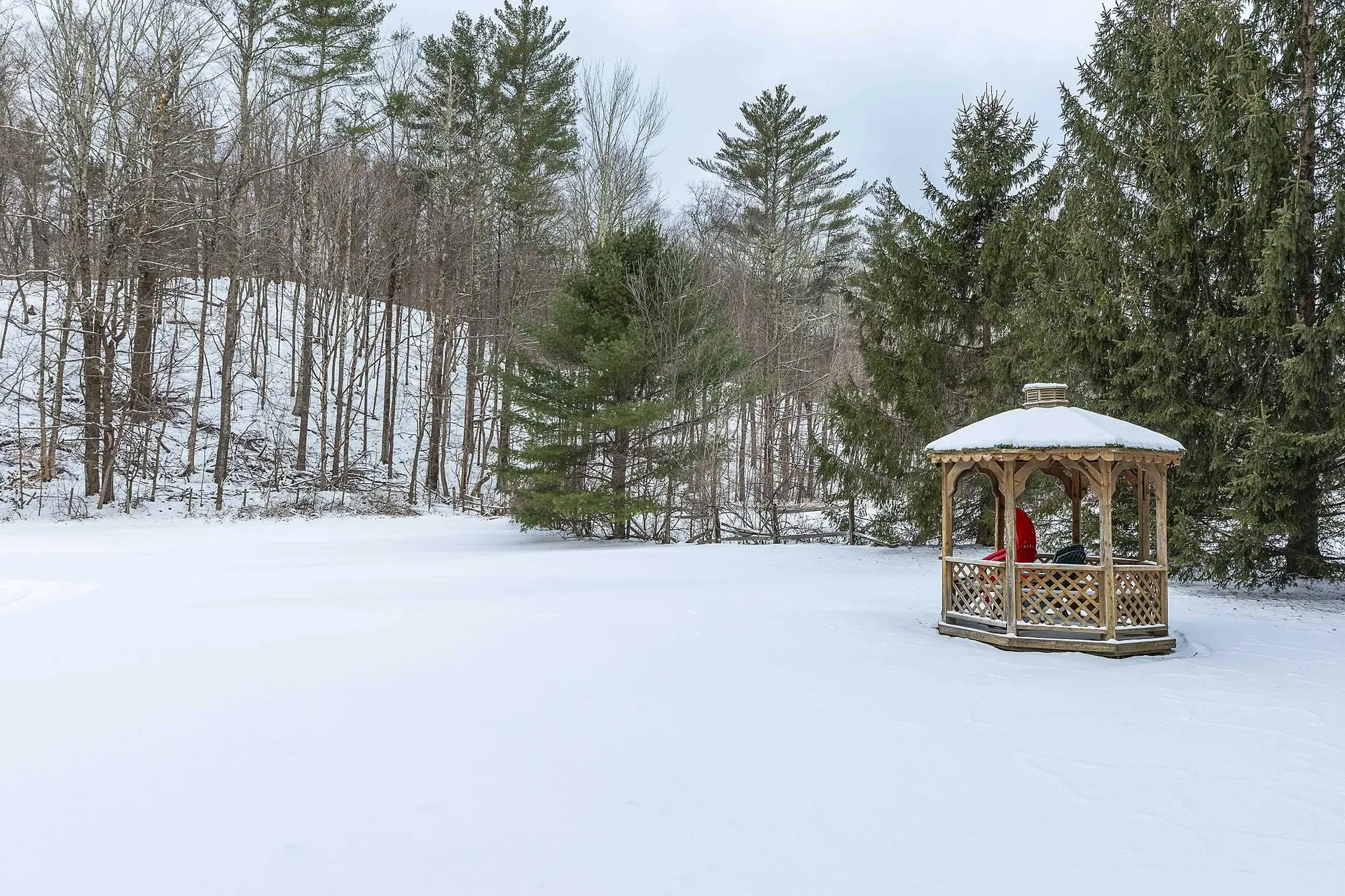 15 Outpost Farms Road Manchester VT 05255