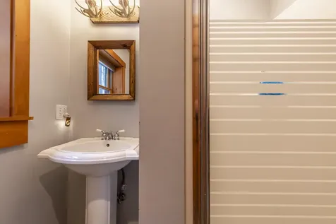 15 Outpost Farms Road Manchester VT 05255