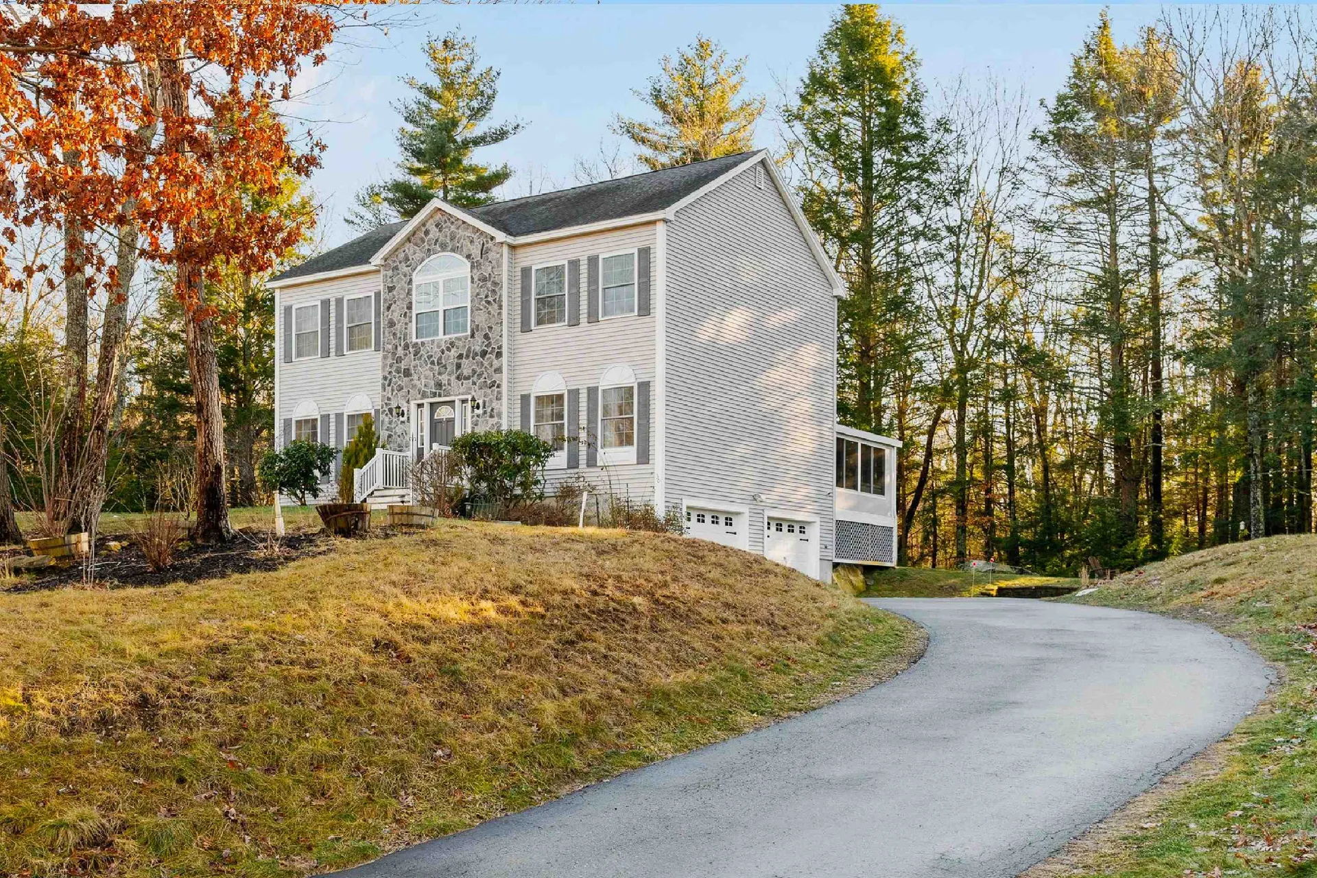 30 Meadow Brook Crossing Sandown NH 03873