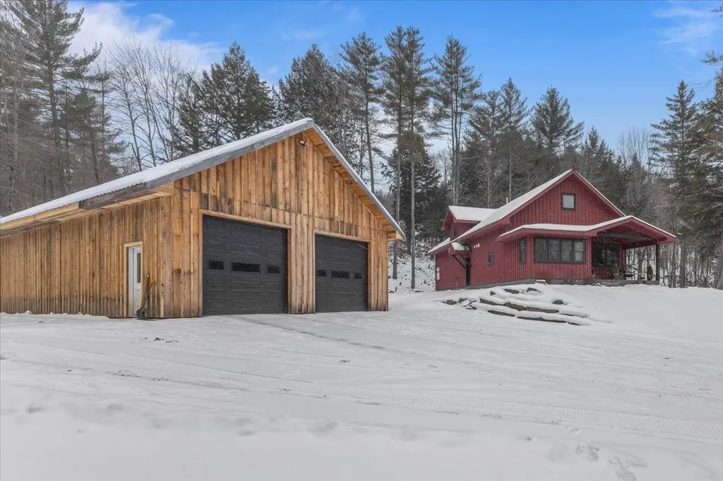131 Sugar House Way Moretown VT 05660