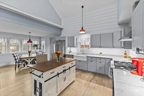 131 Sugar House Way Moretown VT 05660