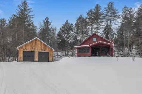 131 Sugar House Way Moretown VT 05660