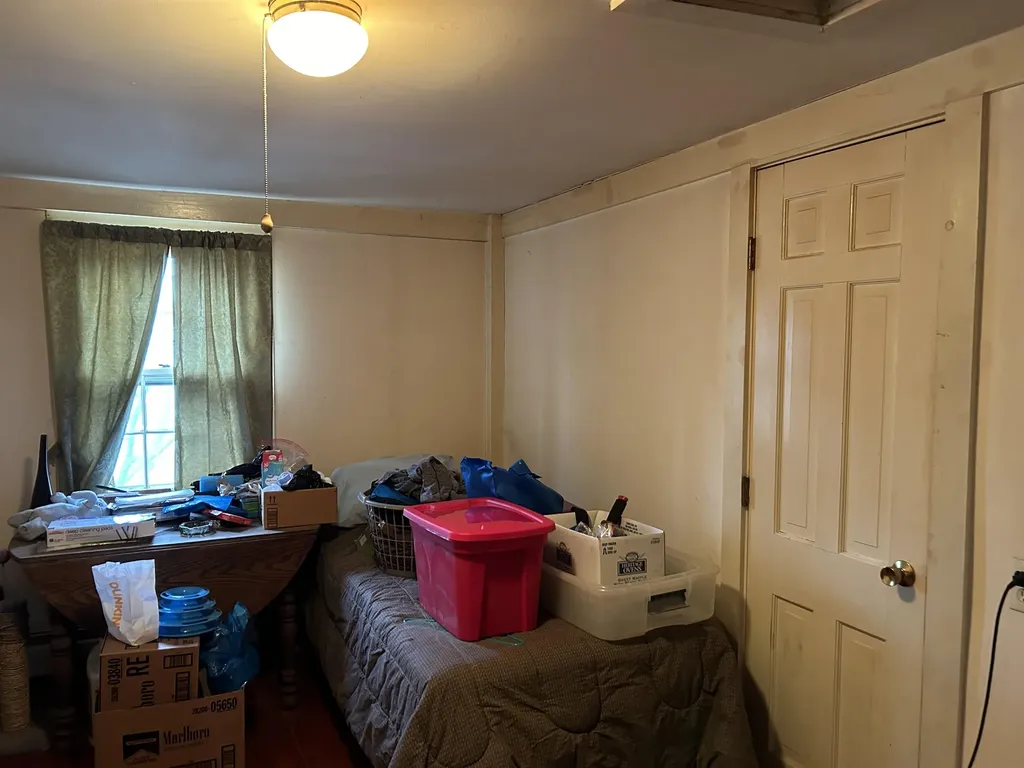 25 Kossuth Street Exeter NH 03833