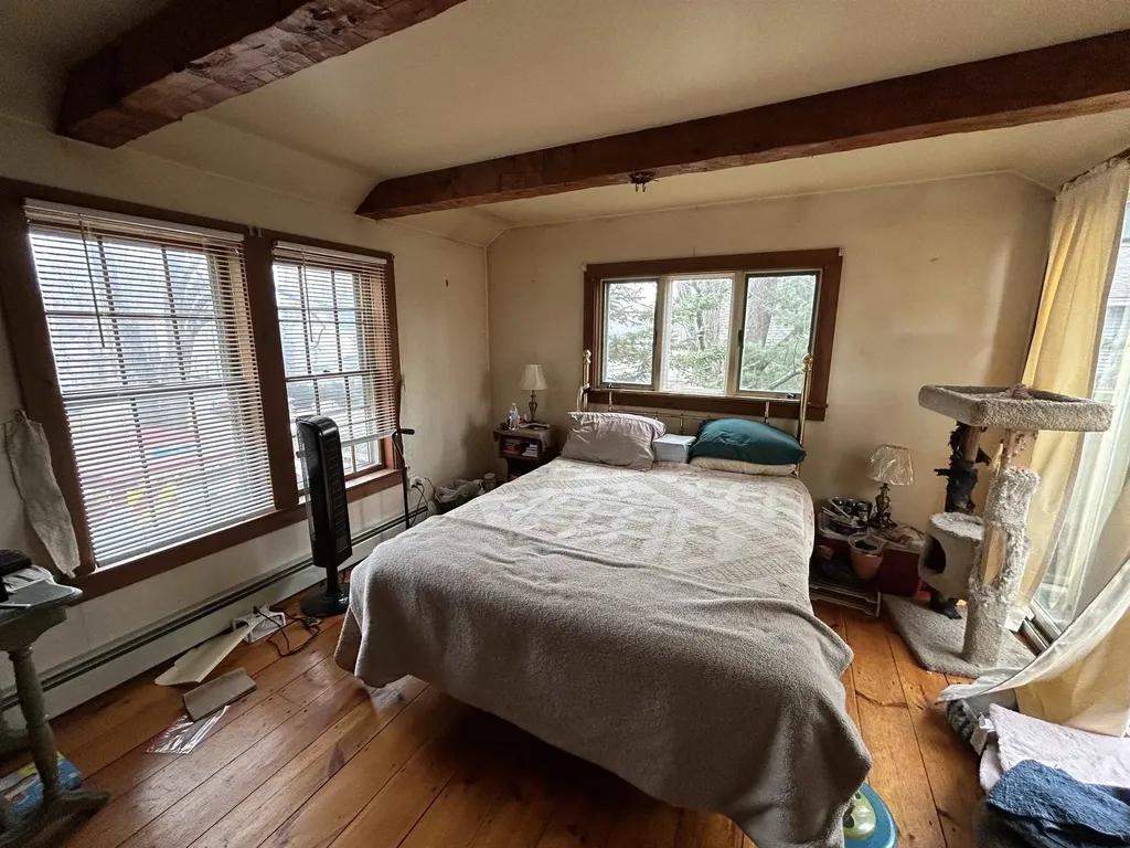 25 Kossuth Street Exeter NH 03833