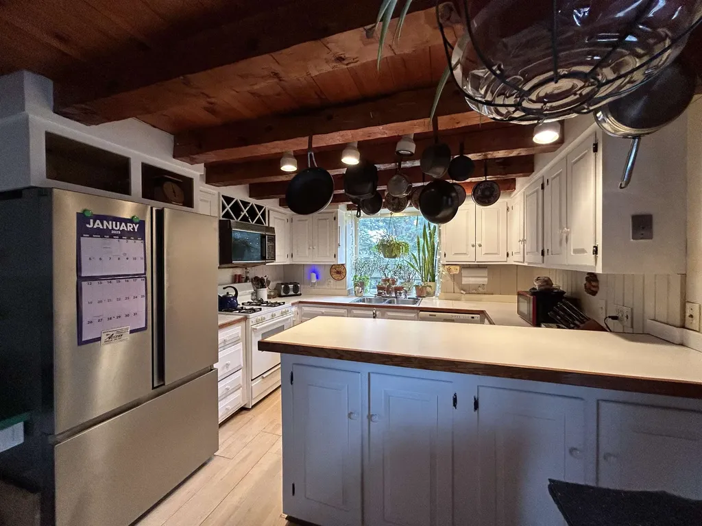 25 Kossuth Street Exeter NH 03833